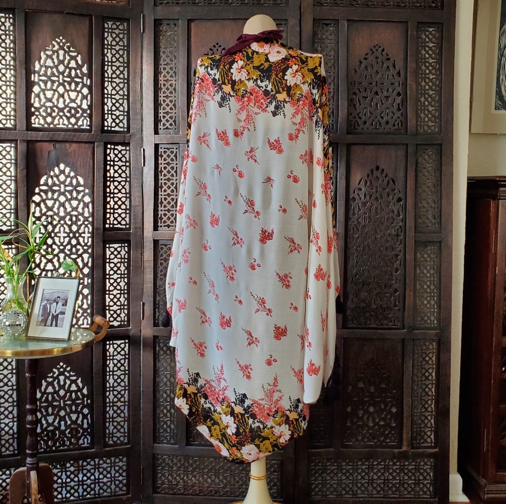 Free people floral Kimono cover up & wrap - Picture 7 of 16